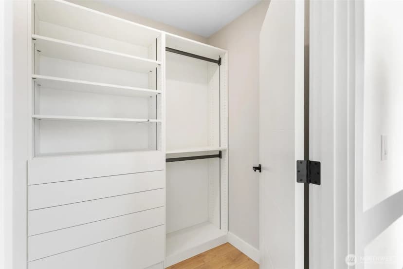 Property photo for 7150 47th Avenue Sw, Seattle photo 19