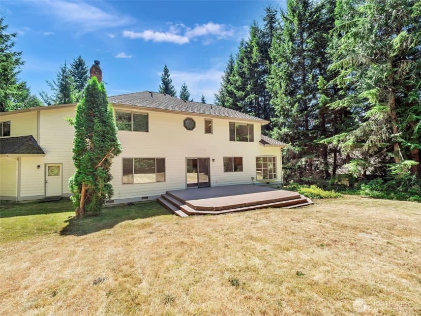 Property photo for 18630 Ne 194th Street, Woodinville photo 7