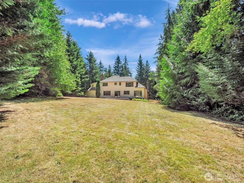 Property photo for 18630 Ne 194th Street, Woodinville photo 8