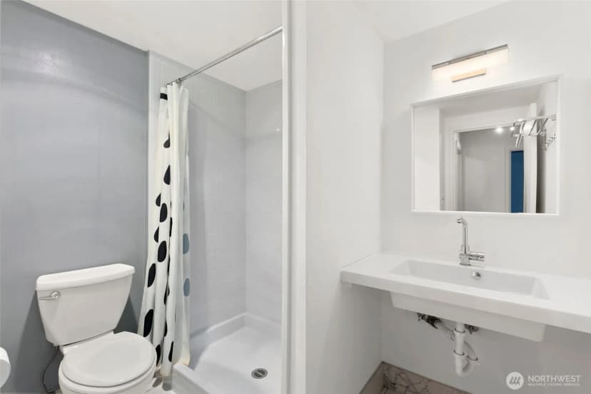 Property photo for 2100 3rd Avenue #1503, Seattle photo 13
