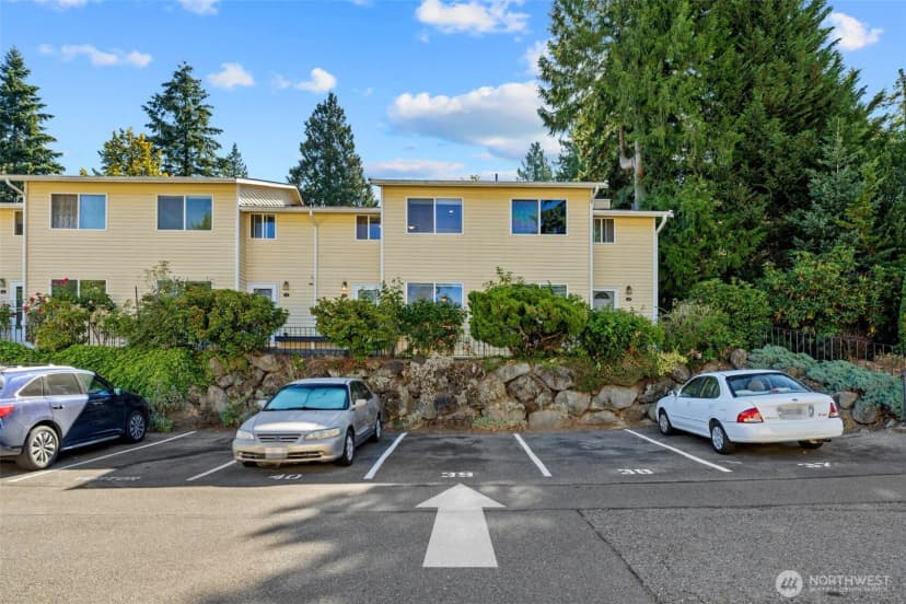 Property photo for 12004 101st Avenue Ne #j3, Kirkland photo 6