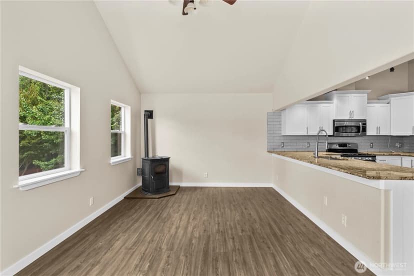Property photo for 11306 211th Avenue Ct E, Bonney Lake photo 10