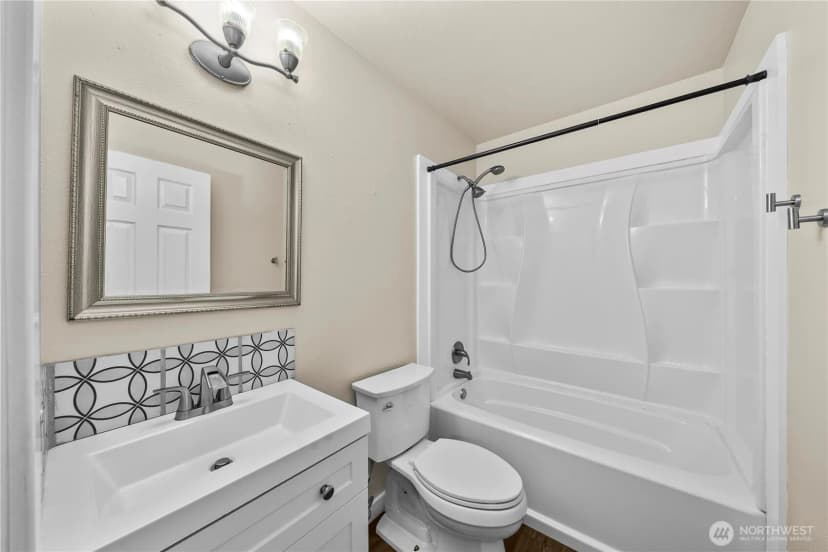 Property photo for 11306 211th Avenue Ct E, Bonney Lake photo 21
