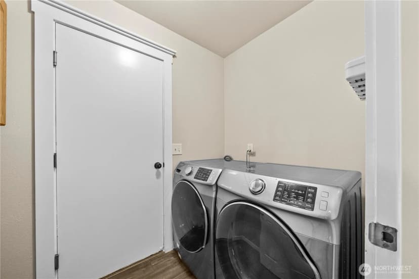 Property photo for 11306 211th Avenue Ct E, Bonney Lake photo 15