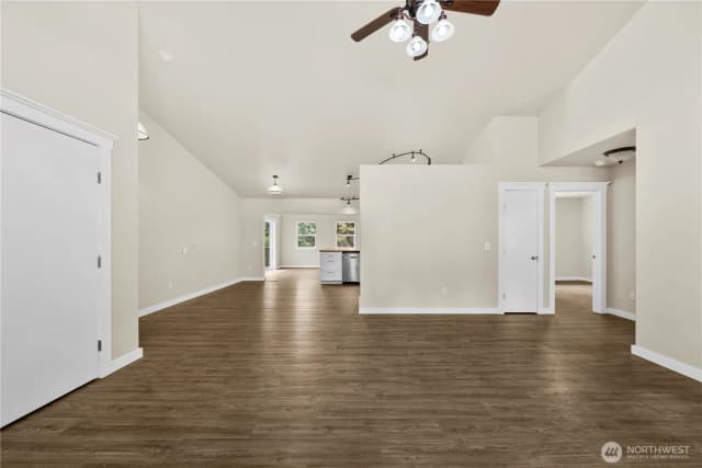 Property photo for 11306 211th Avenue Ct E, Bonney Lake photo 3