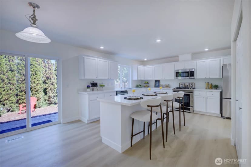 Property photo for 5128 Ne 11th Street, Renton photo 8
