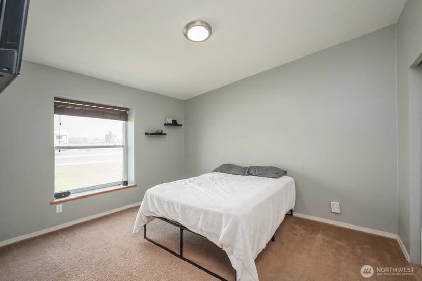 Property photo for 8379 Road 10 Nw, Ephrata photo 32