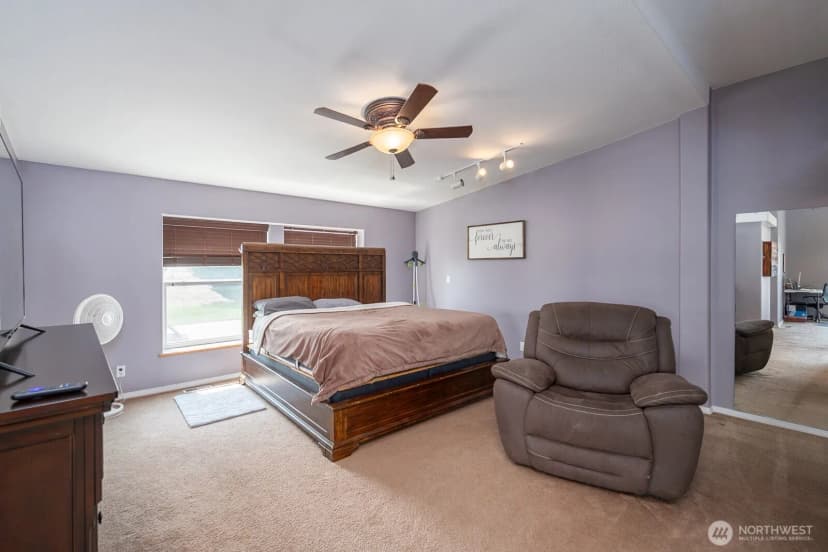 Property photo for 8379 Road 10 Nw, Ephrata photo 23