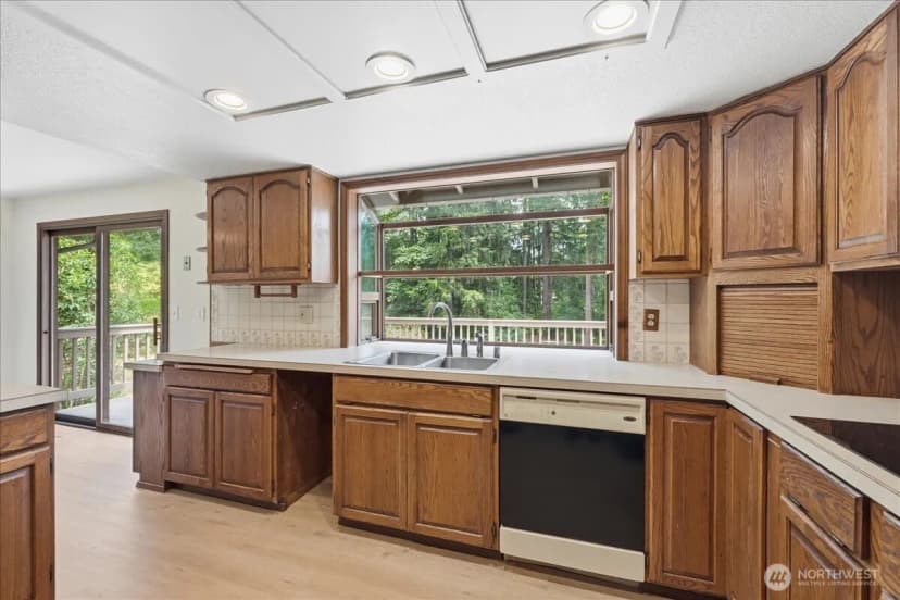 Property photo for 29040 188 Avenue Se, Kent photo 10