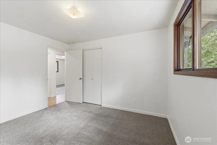 Property photo for 29040 188 Avenue Se, Kent photo 15