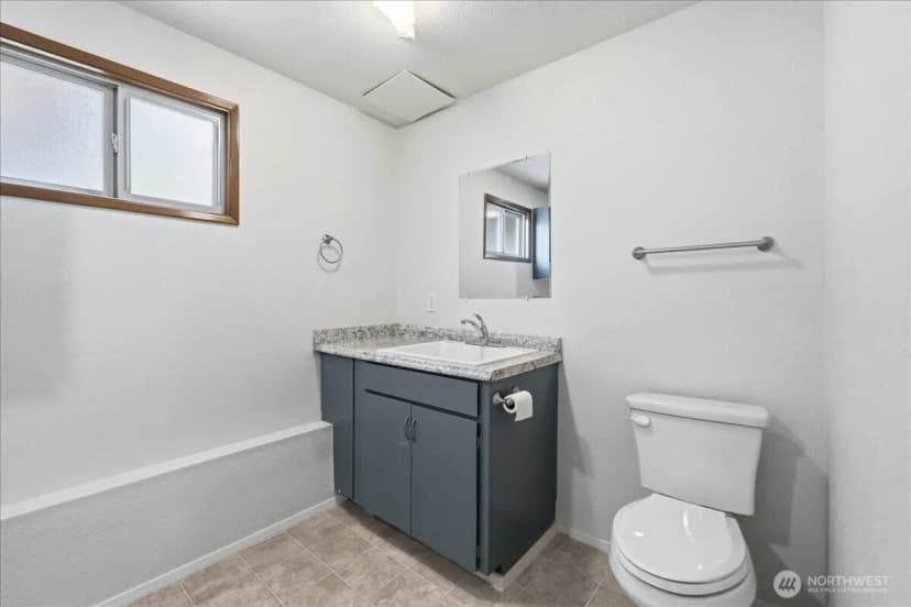 Property photo for 29040 188 Avenue Se, Kent photo 23
