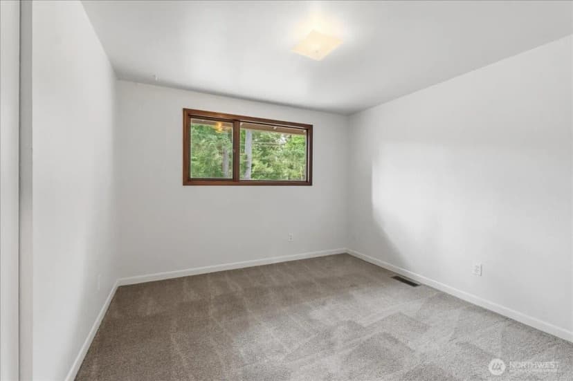 Property photo for 29040 188 Avenue Se, Kent photo 18