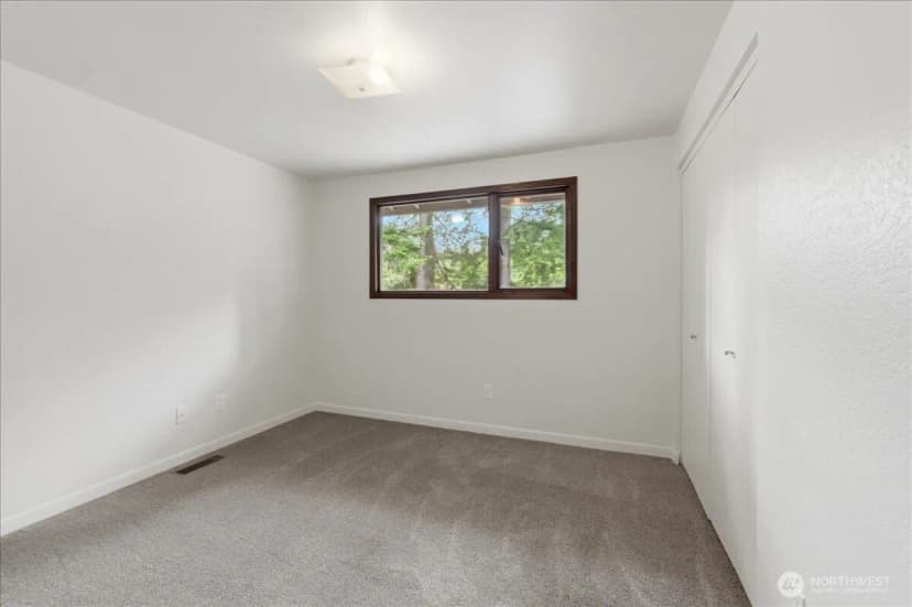 Property photo for 29040 188 Avenue Se, Kent photo 16