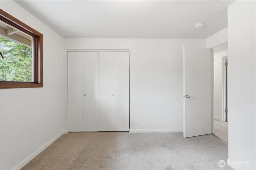 Property photo for 29040 188 Avenue Se, Kent photo 17