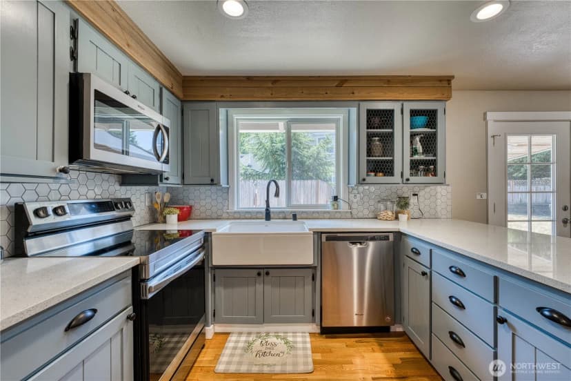 Property photo for 20404 95th Avenue E, Graham photo 10