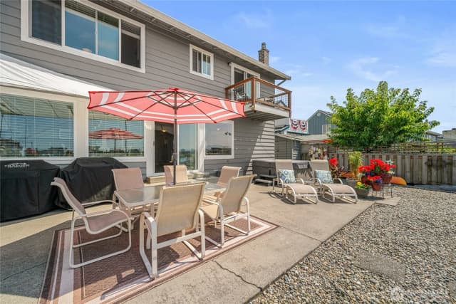 Property photo for 4045 Saltspring Drive, Ferndale photo 3