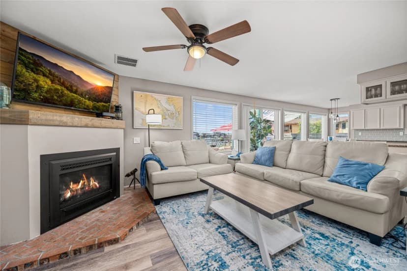 Property photo for 4045 Saltspring Drive, Ferndale photo 8