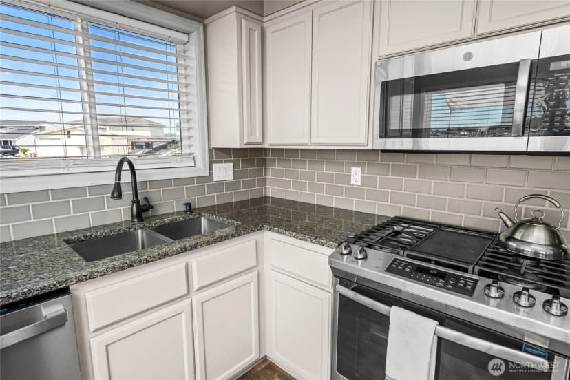 Property photo for 4045 Saltspring Drive, Ferndale photo 12