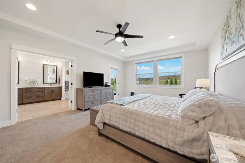 Property photo for 136 Klazina Court, Woodland photo 22
