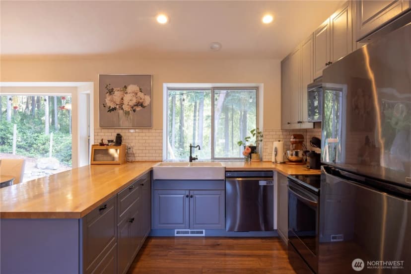 Property photo for 11608 41st Avenue Nw, Gig Harbor photo 11