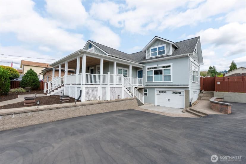 Property photo for 322 Ne Kirby Avenue, Castle Rock photo 3