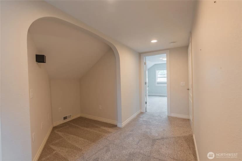 Property photo for 322 Ne Kirby Avenue, Castle Rock photo 23