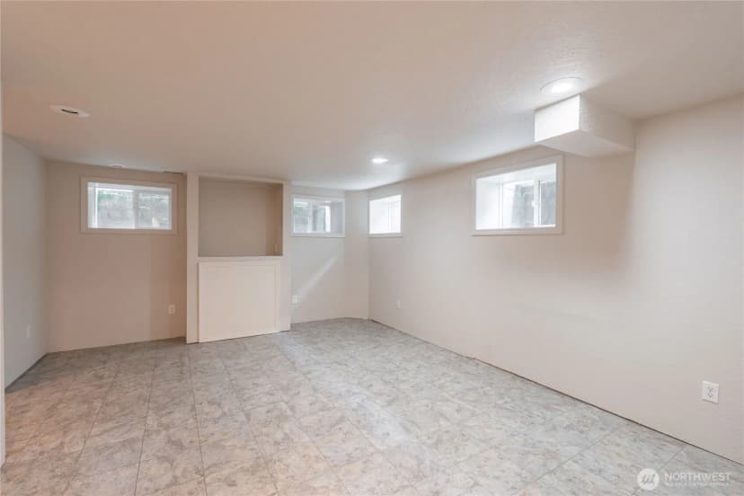 Property photo for 322 Ne Kirby Avenue, Castle Rock photo 30