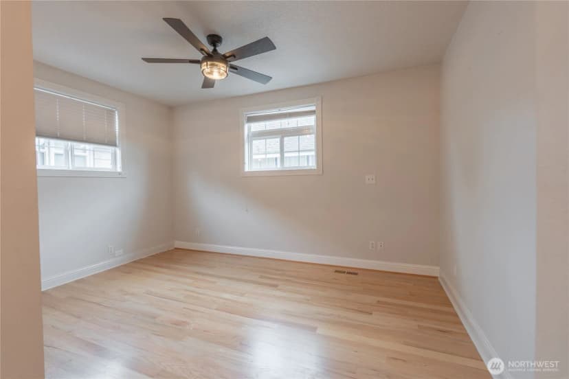 Property photo for 322 Ne Kirby Avenue, Castle Rock photo 17