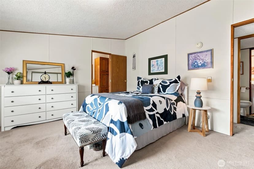 Property photo for 802 Cottonwood Drive, Enumclaw photo 9
