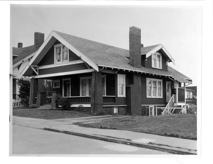 Property photo for 4318 1st Avenue Ne, Seattle photo 3