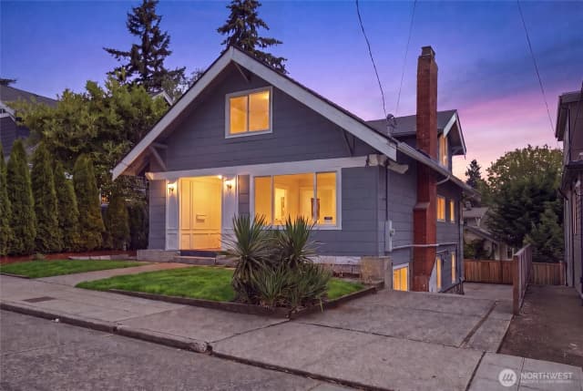 Property photo for 4318 1st Avenue Ne, Seattle