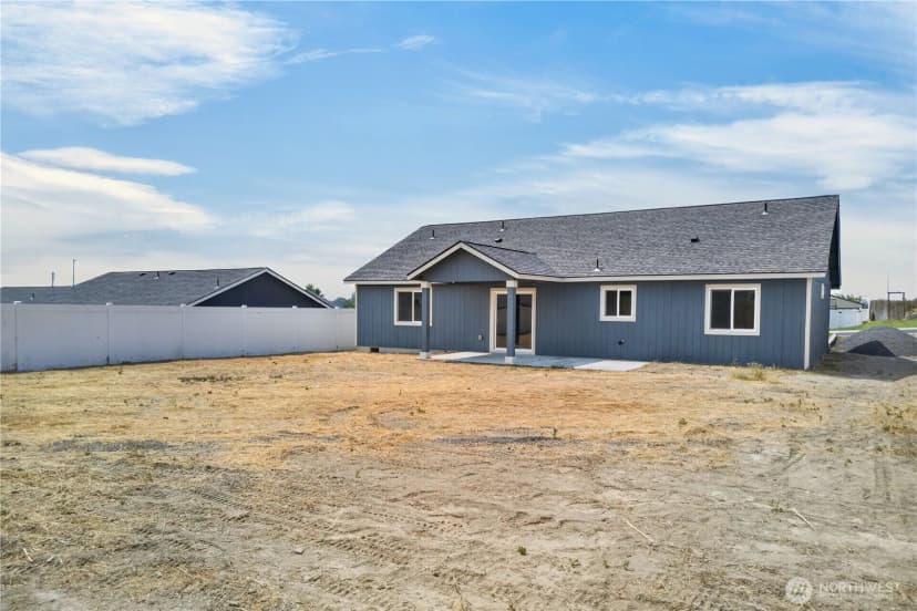 Property photo for 619 Kimberly Avenue, Royal City photo 30