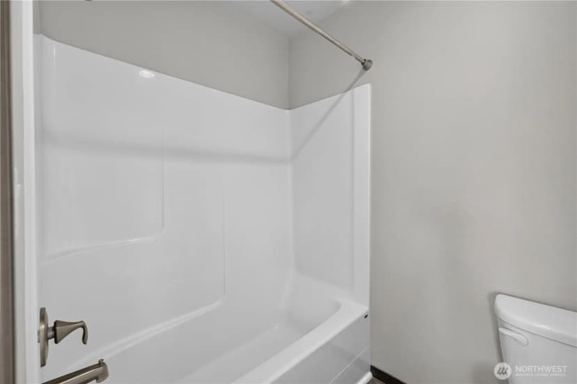 Property photo for 619 Kimberly Avenue, Royal City photo 29