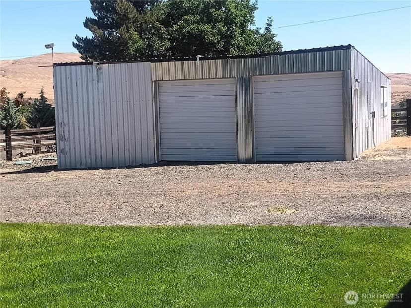 Property photo for 260 Adobe Way, Selah photo 7