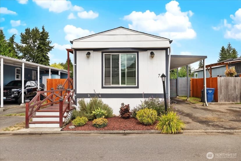 Property photo for 602 E 29th Street #71, Auburn photo 2