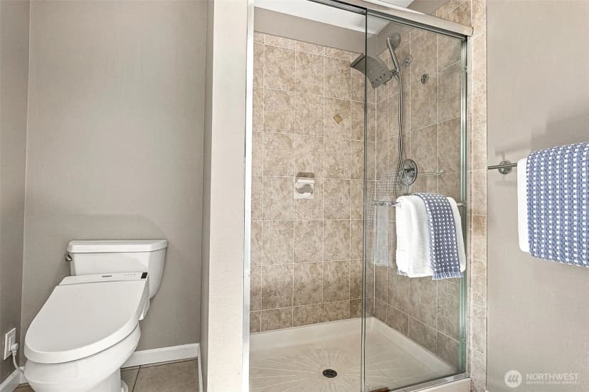 Property photo for 12047 Se 277th Place, Kent photo 24