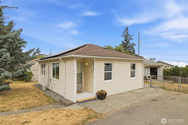 Property photo for 7212 S 128th Street, Seattle
