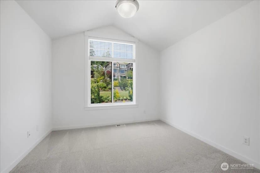 Property photo for 2210 Nw Harmony Way, Issaquah photo 20