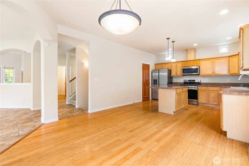 Property photo for 1584 Kingswood Court, Bellingham photo 12