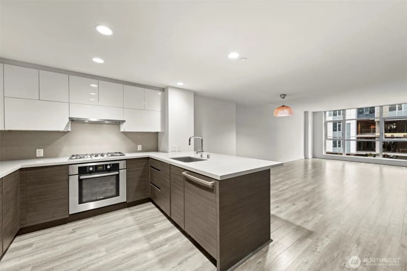 Property photo for 588 Bell Street #304s, Seattle photo 6