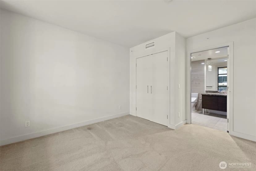 Property photo for 588 Bell Street #304s, Seattle photo 11