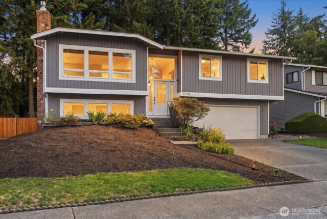 Property photo for 30718 5th Place S, Federal Way
