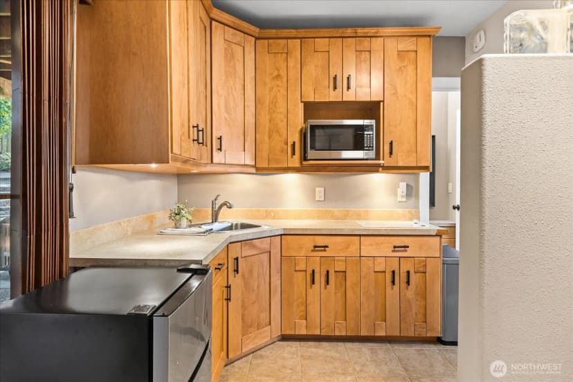 Property photo for 30718 5th Place S, Federal Way photo 21