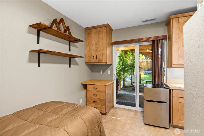 Property photo for 30718 5th Place S, Federal Way photo 23