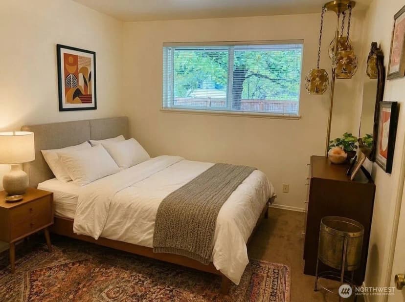 Property photo for 5208 Sand Point Way Ne, Seattle photo 23