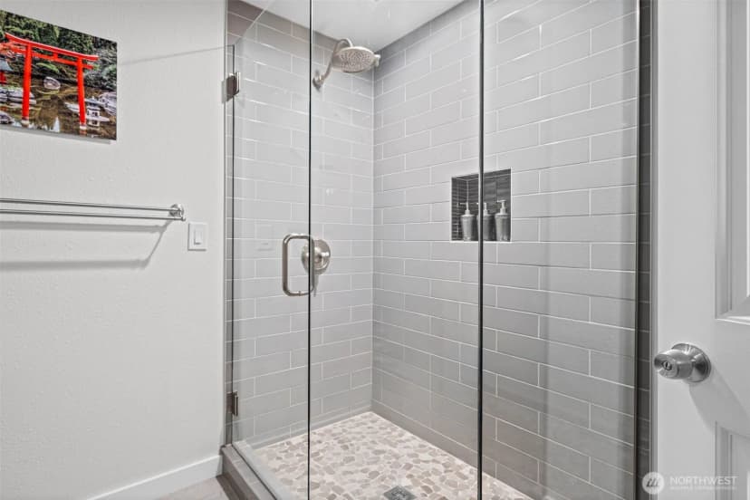 Property photo for 9812 Kooley Drive Nw, Gig Harbor photo 12