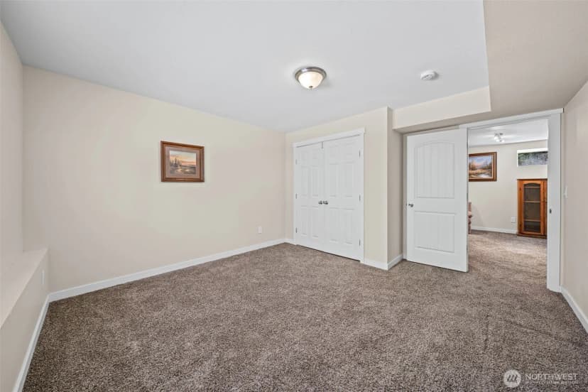Property photo for 9812 Kooley Drive Nw, Gig Harbor photo 18