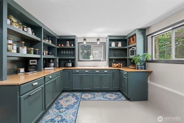Property photo for 22120 Gaspard Lane, Mount Vernon