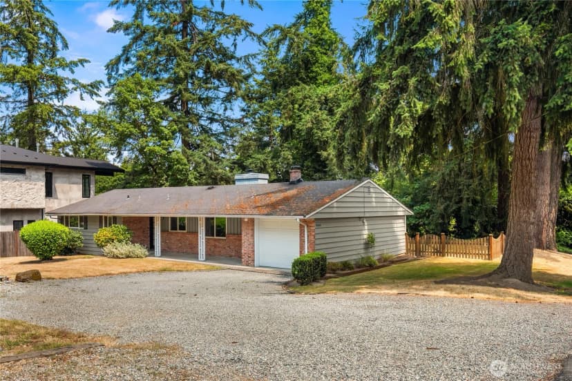 Property photo for 10466 Se 19th Street, Bellevue photo 16