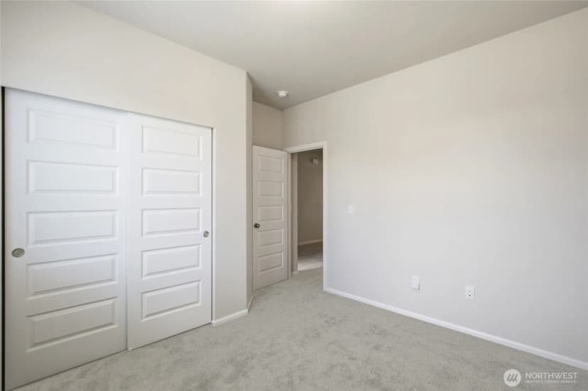 Property photo for 19818 135th Avenue E, Graham photo 18